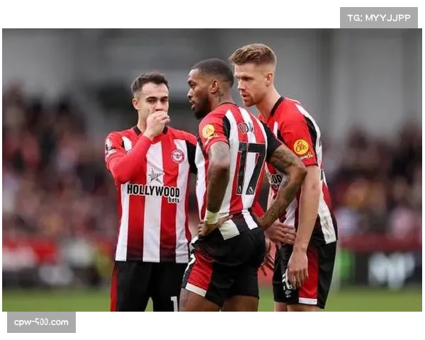 利物浦半场控球占优 射门次数领先布伦特福德